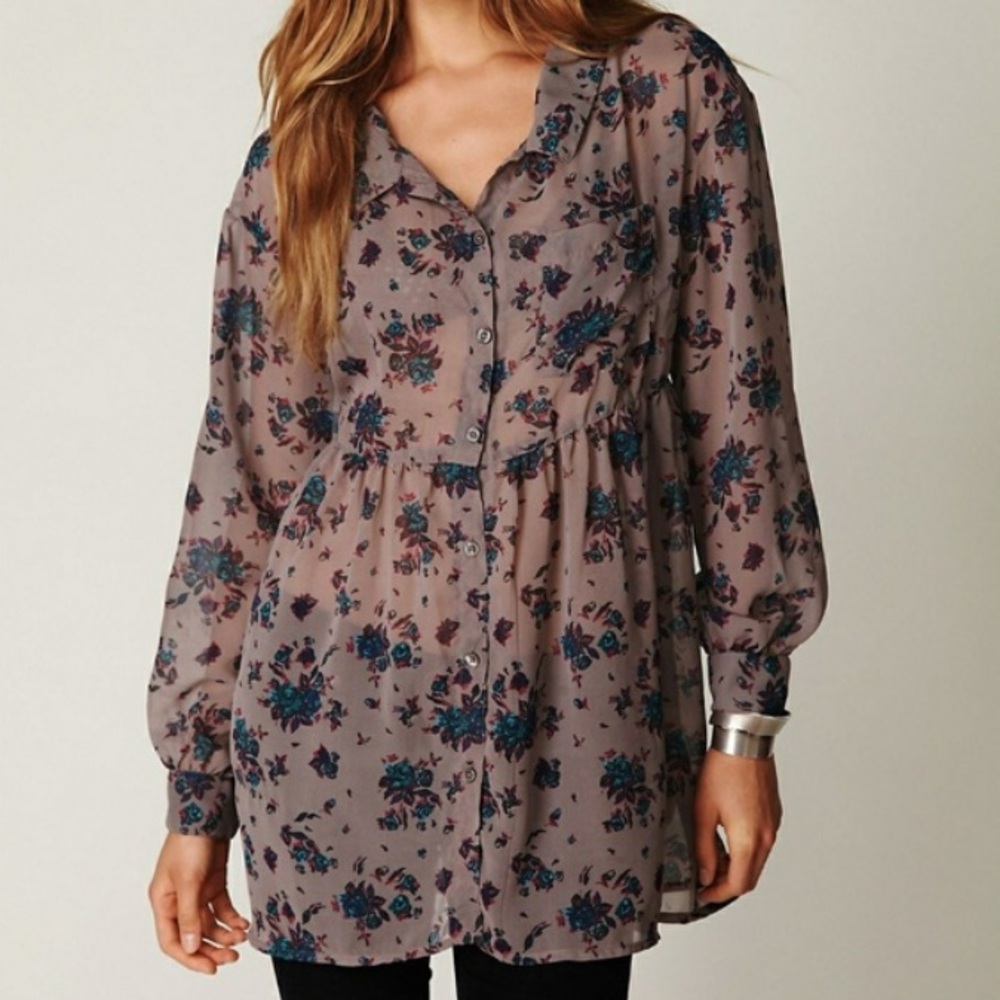 Free People • Grey Floral Button Up Tunic